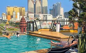 Phnom Penh 51 Hotel & Residences